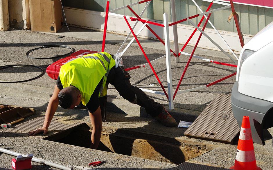 débouchage égouts Paris 17